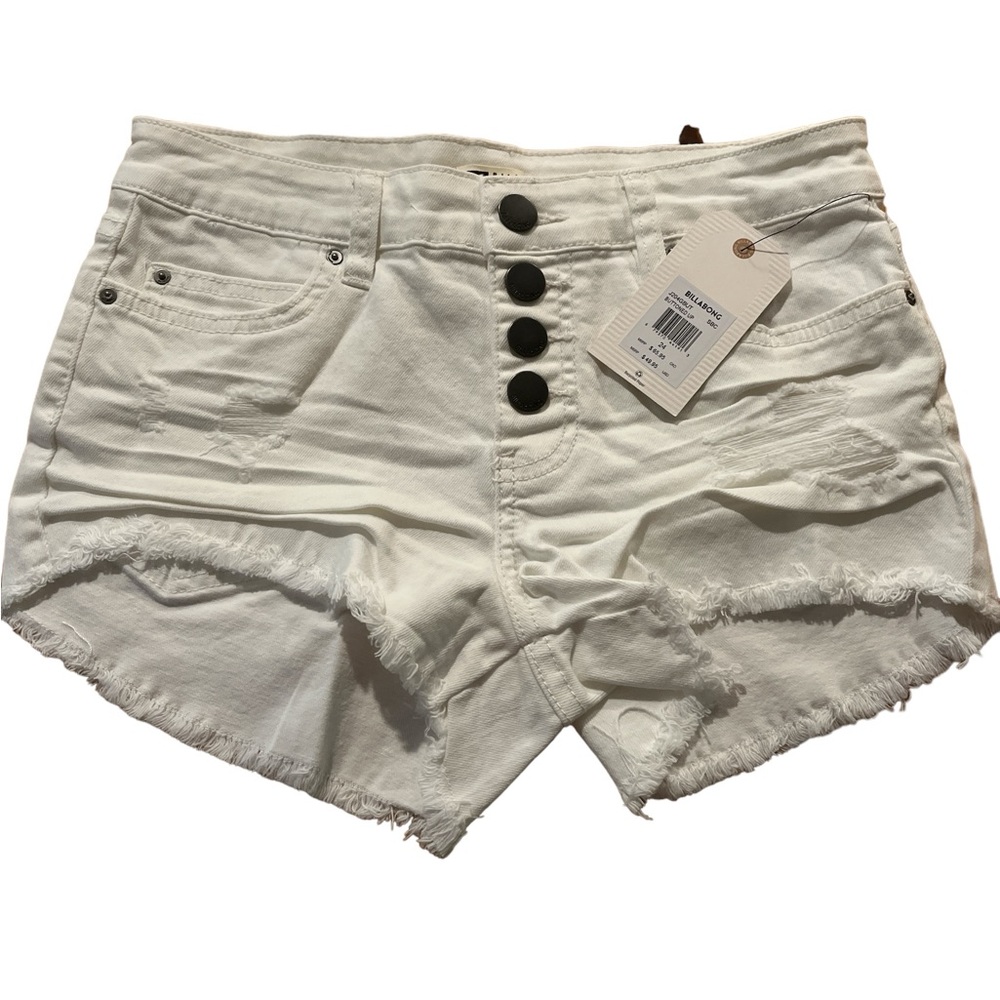 🛍️# 2463 NWT BILLABONG White Distressed BUTTON UP Jean Shorts